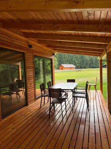 Praprotna Polica House | Glamping house Mala