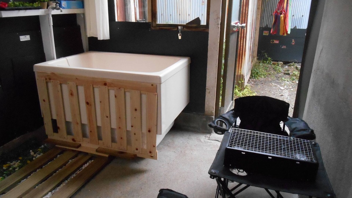 Asahi House | Glamping House with a large garden, 5 minute walk from the station, directly connected to Osaka station and close to everywhere.