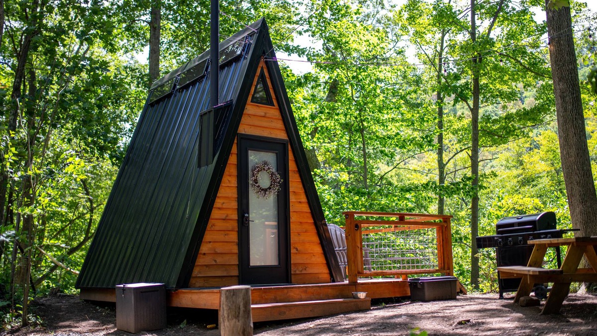 Elk Garden Cabin | Glamping in a Creekside Aframe