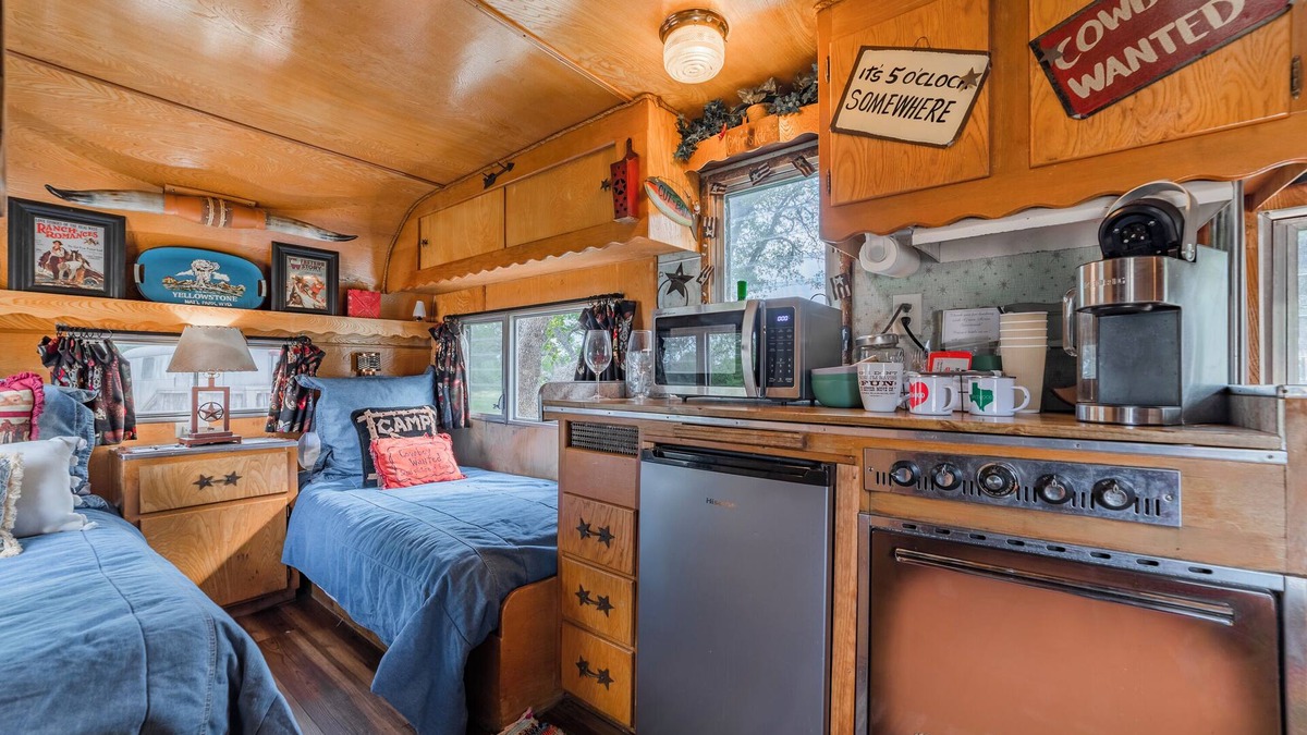 Spicewood House | Glamping in Spicewood TX Hill Country ~ The Cowgirl at Green Acres
