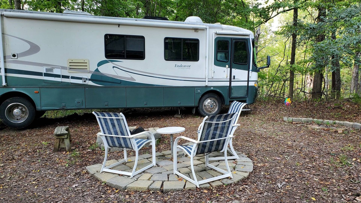 Pleasant Valley House | Glamping in the woods, beautiful property one hour from NYC.