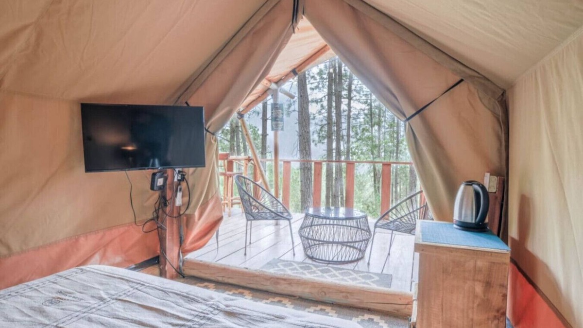 Santiago RV Rental | Glamping experience surrounded by nature