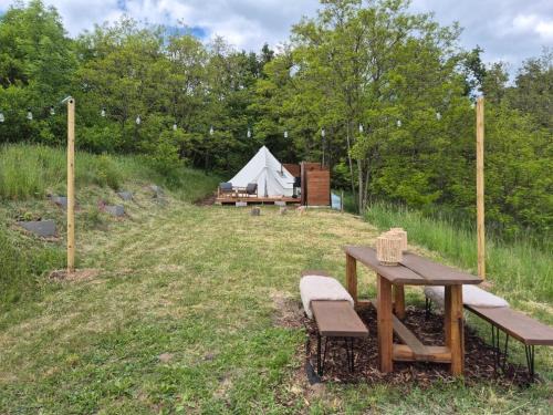 Vinicne Sumice Other | Glamping nad vinicemi - kousek od Brna