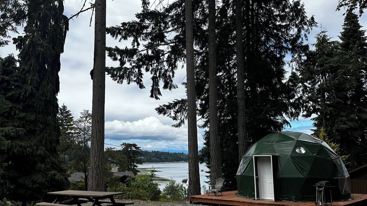 Lacey RV Rental | Glamping near Tolmie State Park
