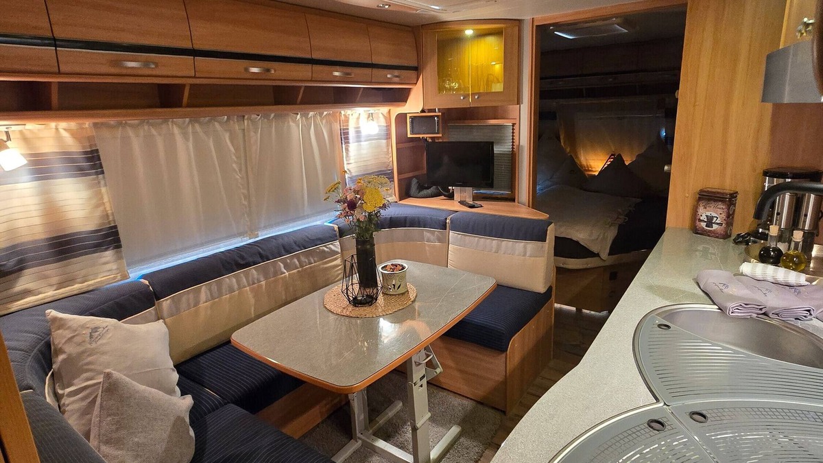 Muenchberg RV Rental | Glamping 'Rosenzauber' with Shared Pool, Wi-Fi and Air Conditioning