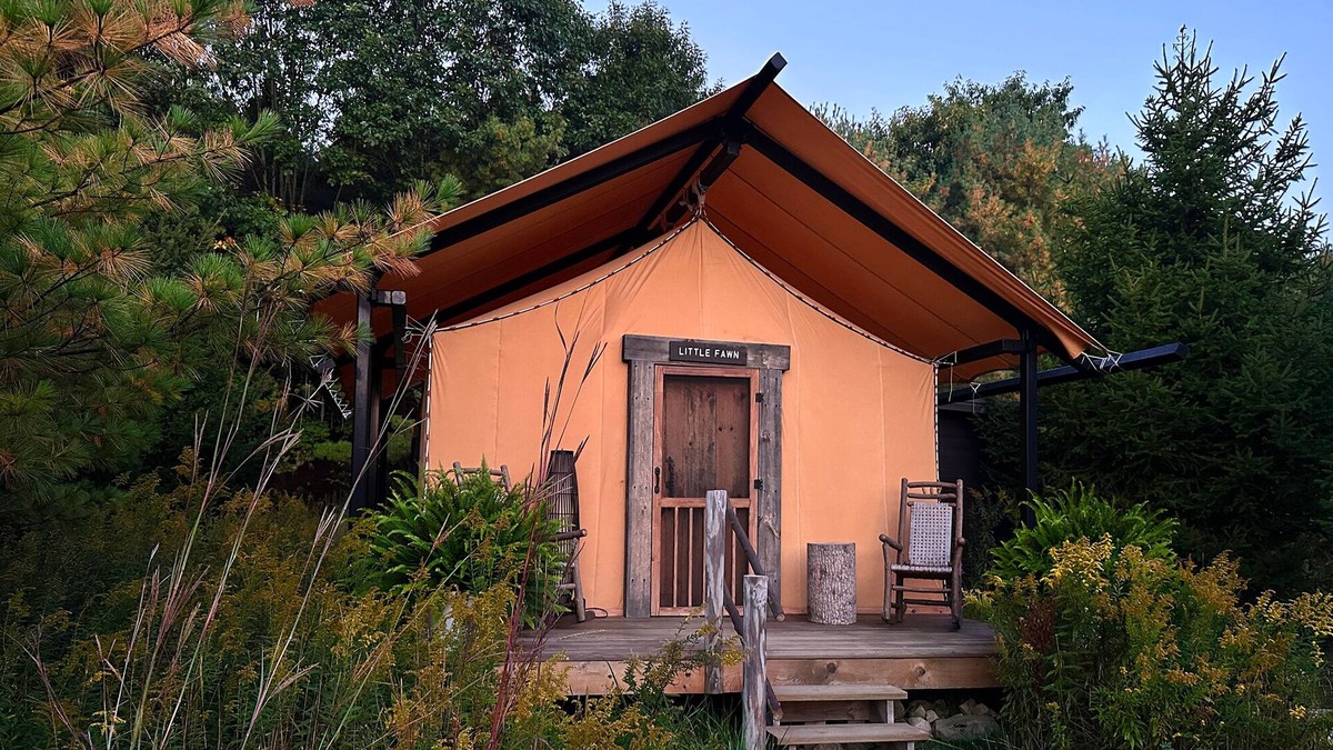 Dover Resort | Glamping Tent - Luxurious amenities in the heart of nature!