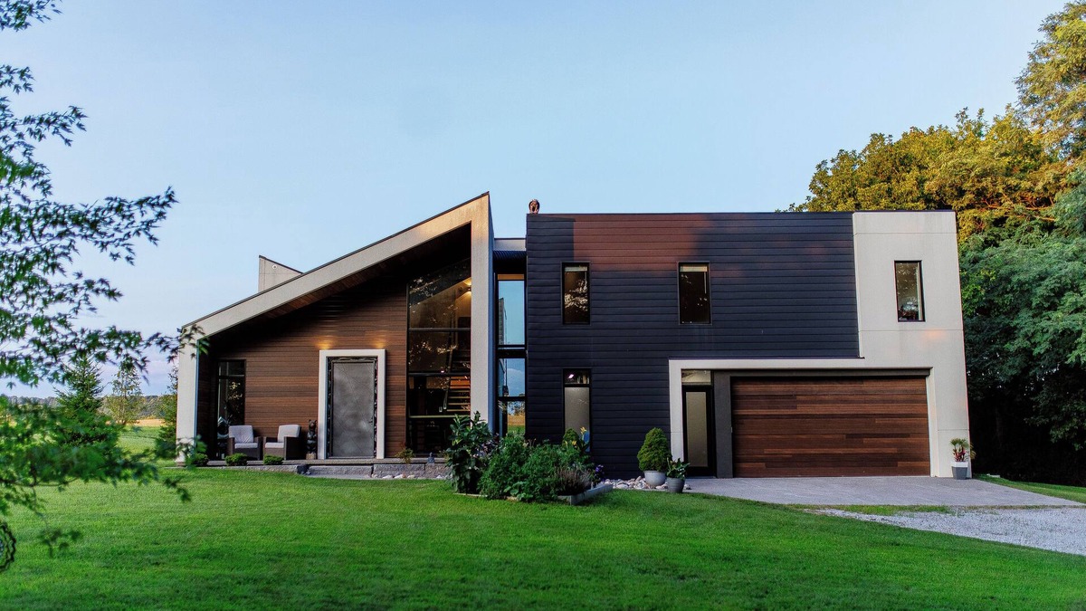 Hamilton Township House | GLAS HOUSE! Unique Scandinavian inspired modern home