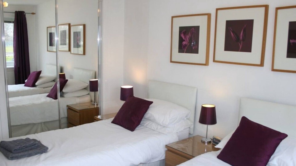 East End Apartment | Glasgow Green Apartments, Flat on the Green 3