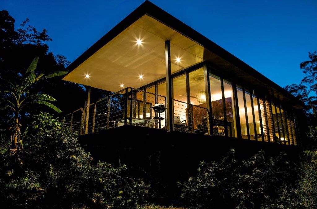 Glass House Mountains House | Glass On Glasshouse