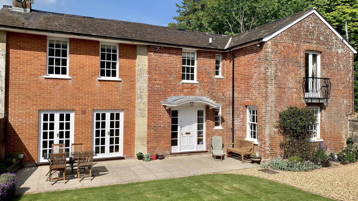 Barford St Martin House | Glebe House - a beautiful country home