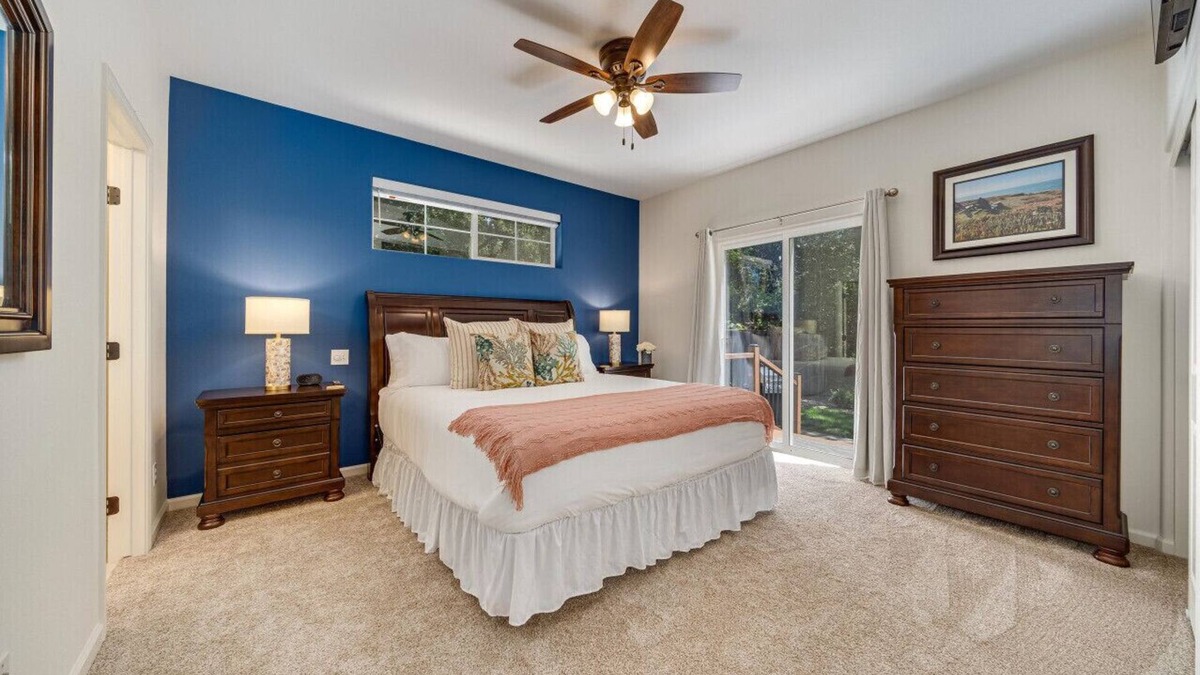 Glen Ellen House | Glen Ellen Retreat #1 Hot Tub and King Beds