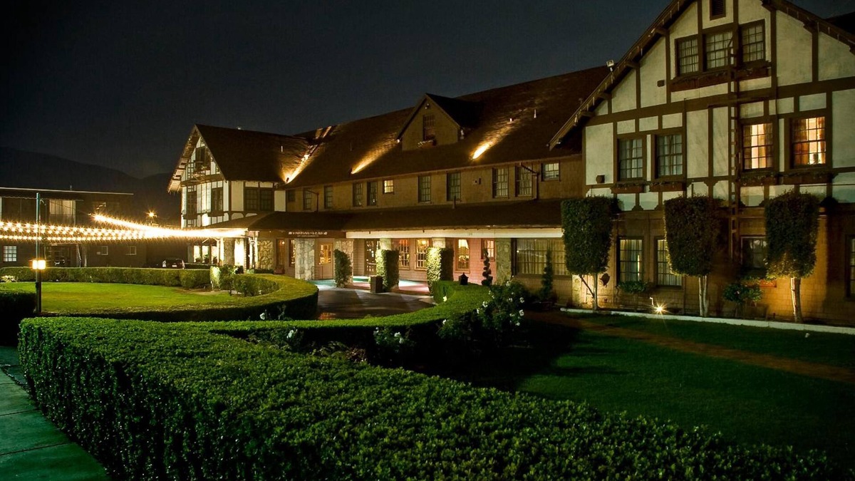 Santa Paula Hotel | Glen Tavern Inn