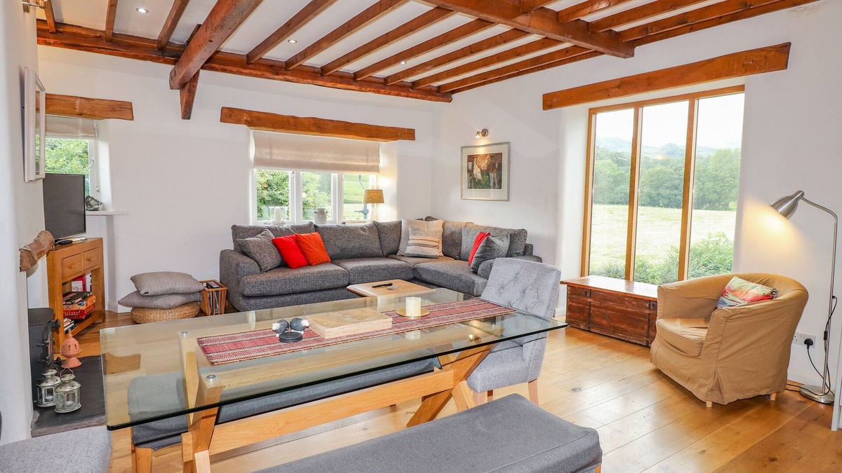 Grasmere Cottage | GLEN VIEW COTTAGE, family friendly, with a garden in Grasmere