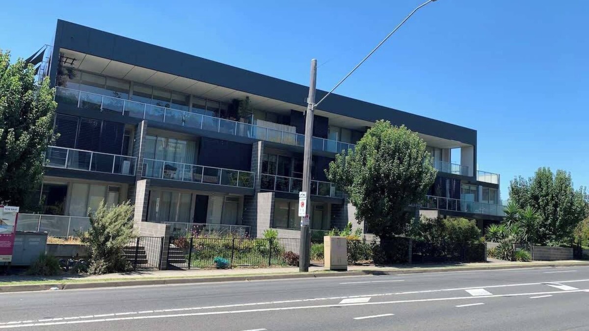 Glen Waverley Apartment | Glen Waverley Modern Apt near Syndal Station