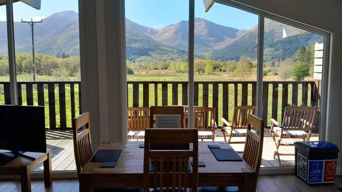 Onich Cabin | Glencoe View Lodge in North Ballachulish