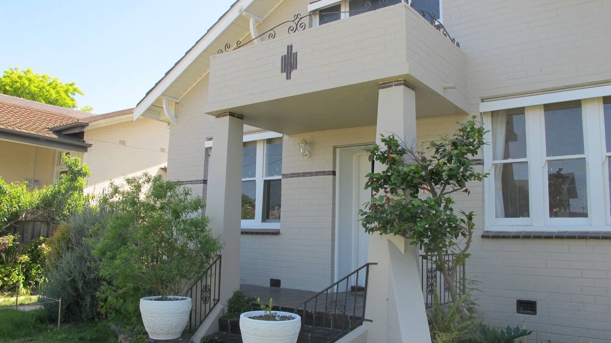 Moonee Ponds House | Glengrove @ Moonee Ponds, sleeps 6, big garden