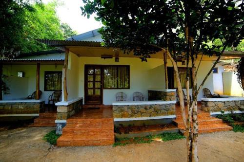Pallivasal Bed & Breakfast | Glenmore Resorts Munnar