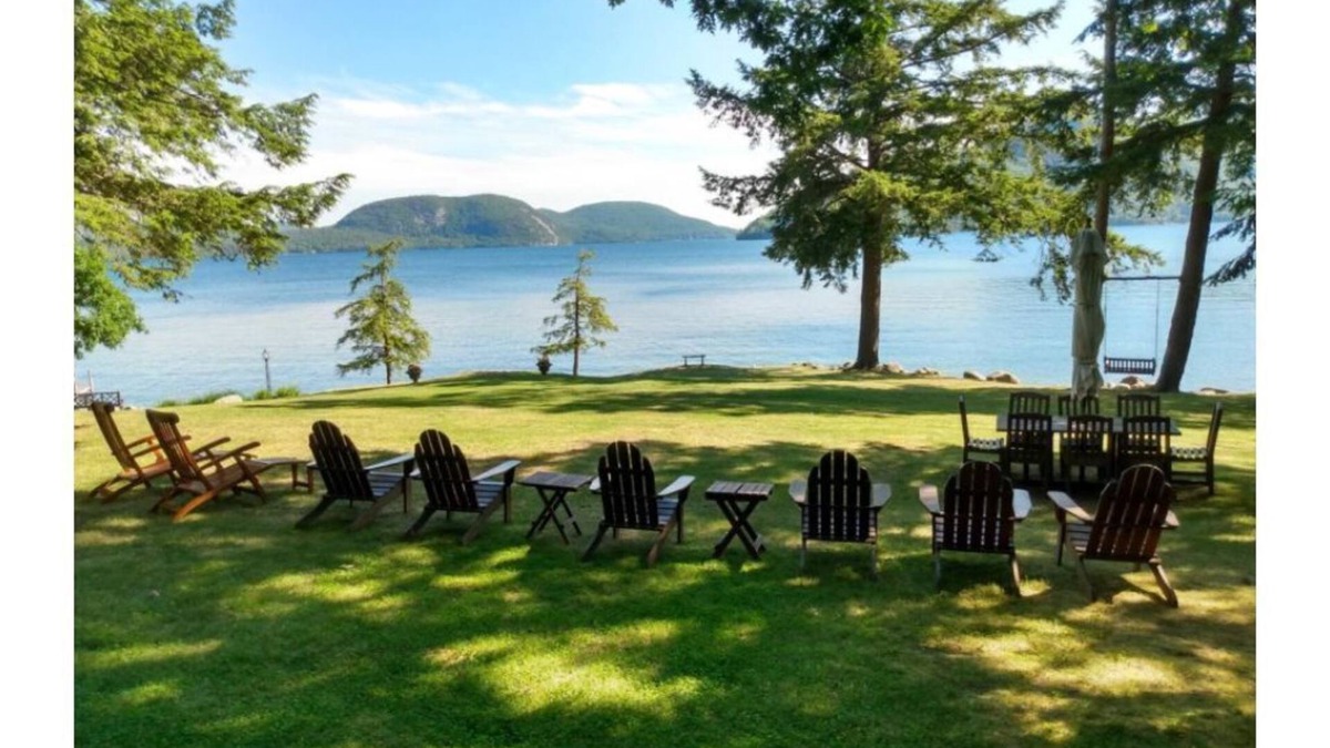 North Lake George House | Glentworth On Lake George - Best views on the lake!