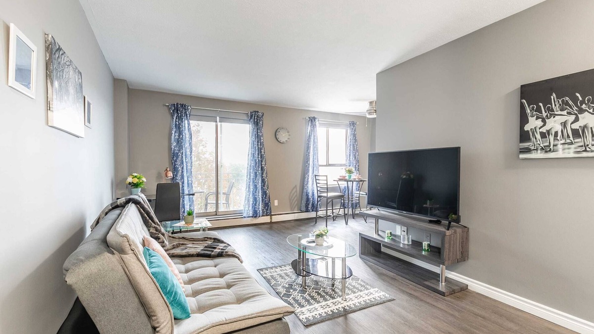 Rosedale Apartment | Glenview West Apt with Patio - Near Downtown!