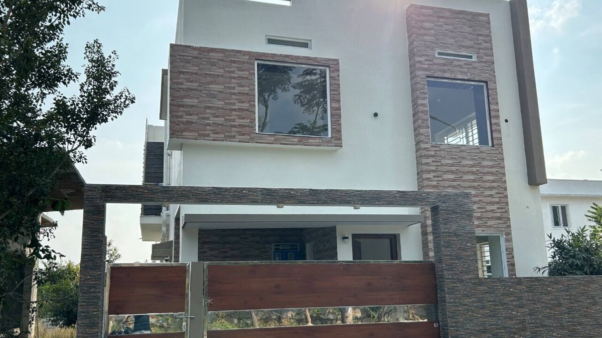 Nandi Hills Villa | Glenville Holiday Villa - Top Two Floors