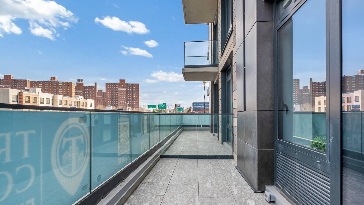 Port Morris Apartment | Global Luxury Suites at The Arches