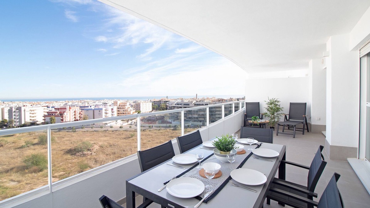 Canet de Berenguer Apartment | Global Properties: Apartamento con vistas al mar en Canet
