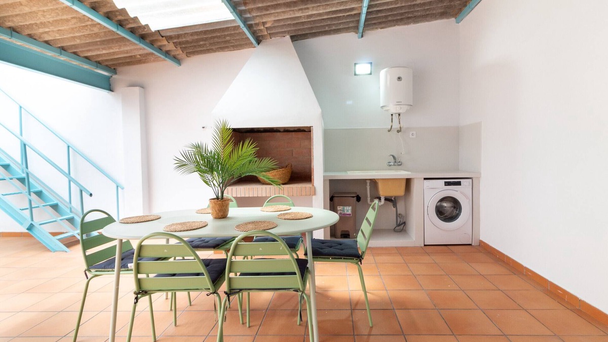 El Grau de Moncofa Ski Chalet | Global Properties: Fantastic home in Moncófar near the beach