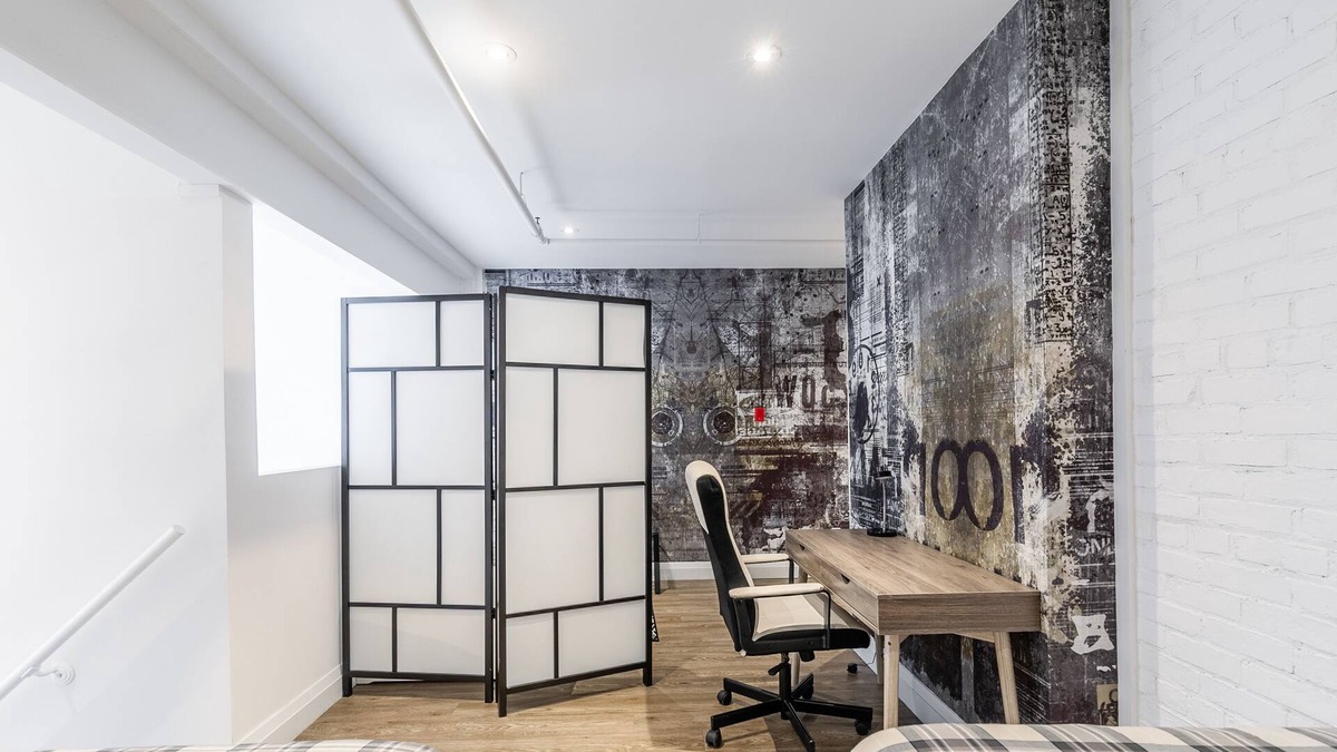 Kirkendall North Condo | GLOBALSTAY. Dundurn LOFTS. Free parking