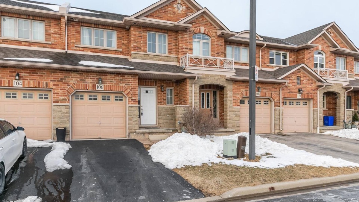 Stoney Creek Villa | GLOBALSTAY . Family 3BR 2.5Bath Townhome. Hot Tub, BBQ, Gym