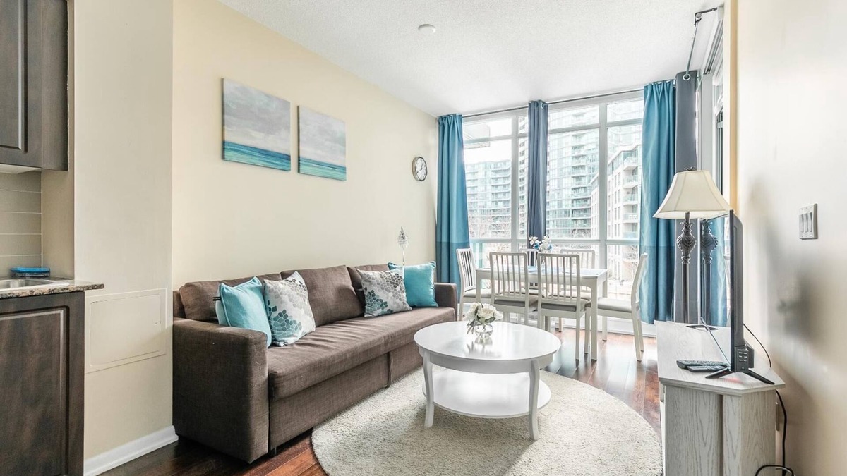 Fort York Condo | GLOBALSTAY. Modern Bright 1Br+DEN Unit in Downtown