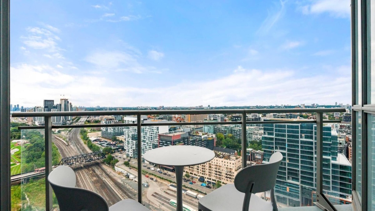 CityPlace Condo | GLOBALSTAY. Panoramic 1 Bedroom Condo in Downtown
