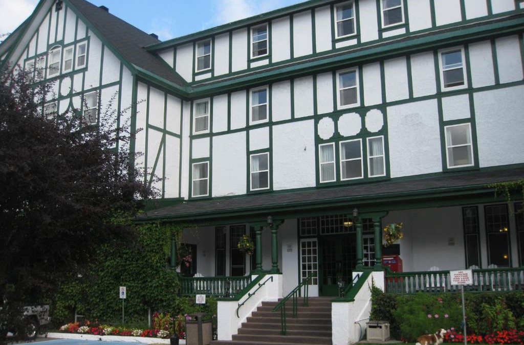 Corner Brook Hotel | Glynmill Inn
