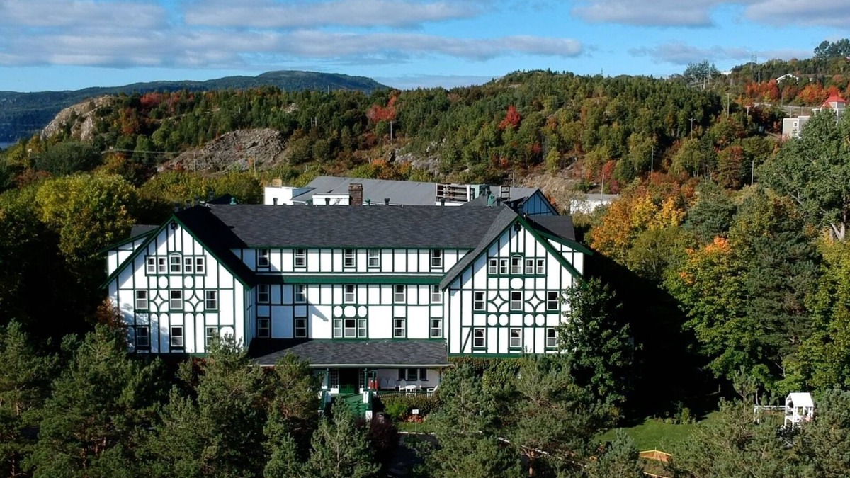 Corner Brook Hotel | Glynmill Inn