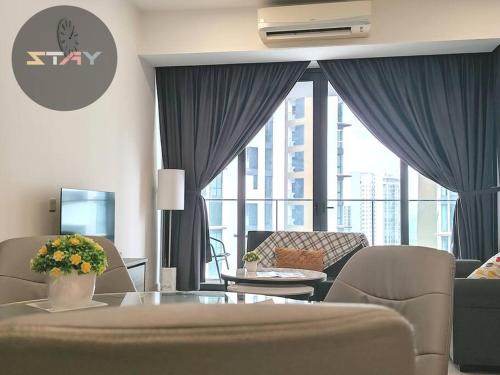 Medini Apartment | GM 2904 Couple Cozy Netflix 100mbps BySTAY