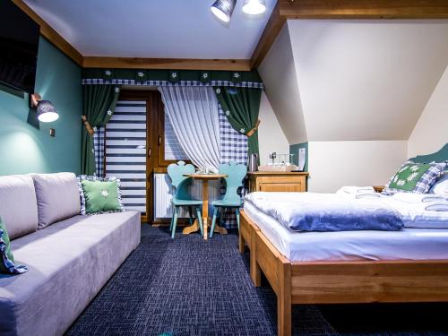 Bialy Dunajec House | Gościniec Stopków okolice Gorący Potok Termy Szaflary Ząb Poronin Zakopane-Agroturystyka