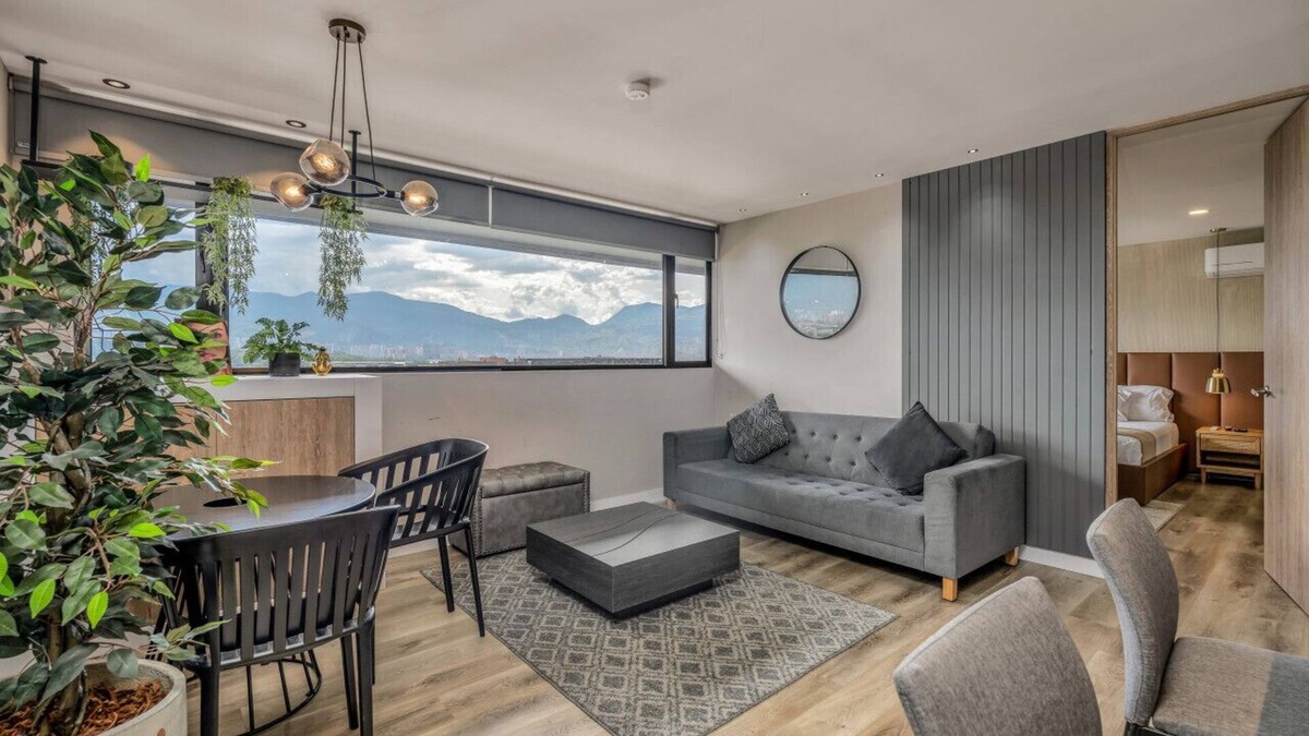 La Aguacatala Apartment | Go Living 801 · New Luxury 2BD Apt Poblado - 2AC by HOUSY HOST