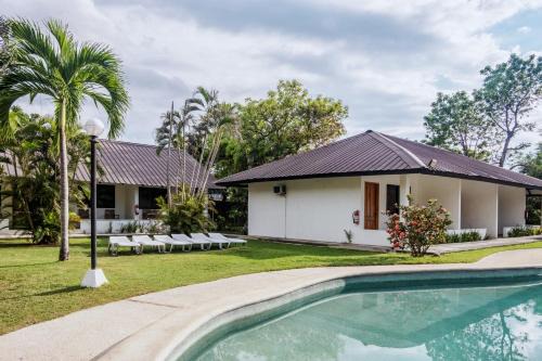 Bauang Resort | Go Resort