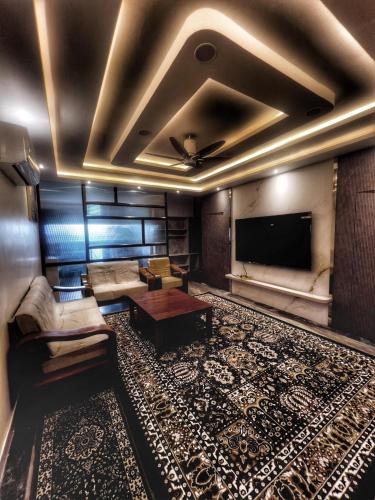 Kalaburagi House | GOKUL comforts HOME STAY