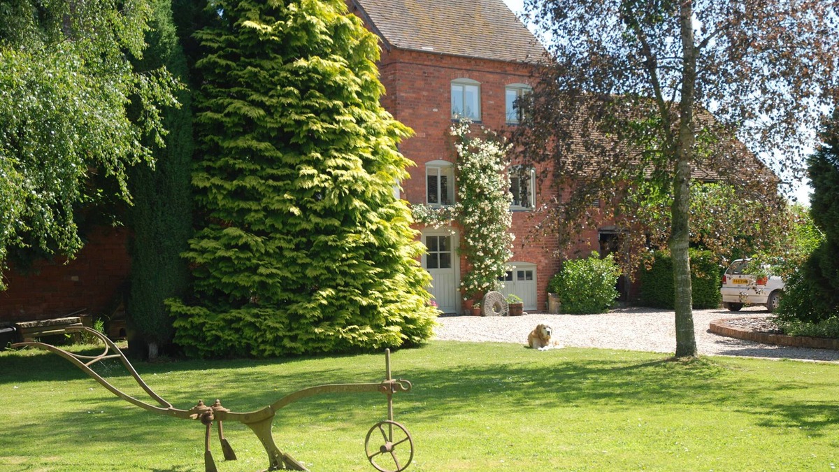 Boraston Cottage | Gold Award, 4* Property in Beautiful, Rural Shropshire Countryside