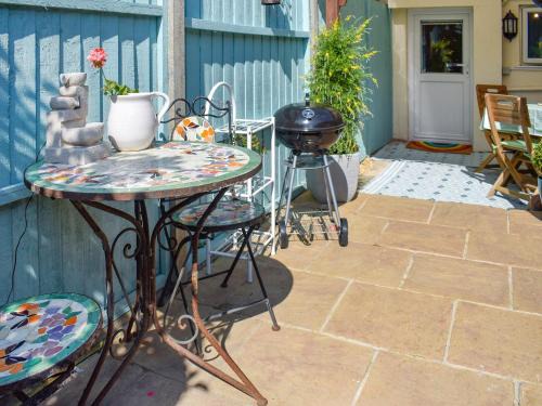 Swaffham House | Gold Cottage