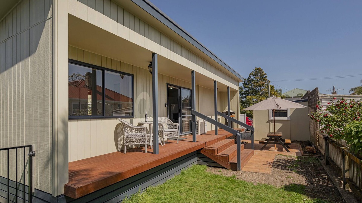 Thames House | Gold'n Thames - Thames Holiday Home