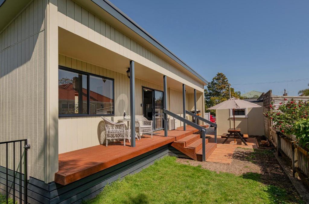 Thames House | Gold'n Thames - Thames Holiday Home