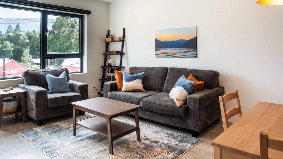 Revelstoke Condo | Gold Range Retreat - Hot tub with a view!