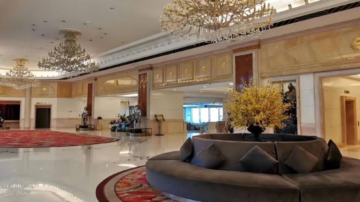 Taipa Hotel | Golden Crown China Hotel Macau