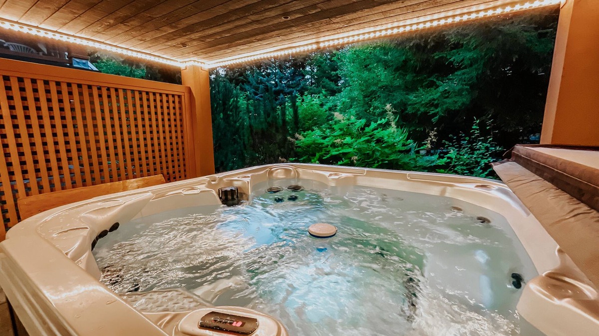 Whistler House | * Golden Hearts * 2010 Olympic Retreat w/Hot Tub