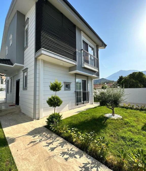 Thanh Oai House | Golden Lux Hotel