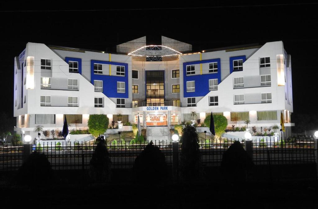 Malda Hotel | GOLDEN PARK HOTEL & RESORT