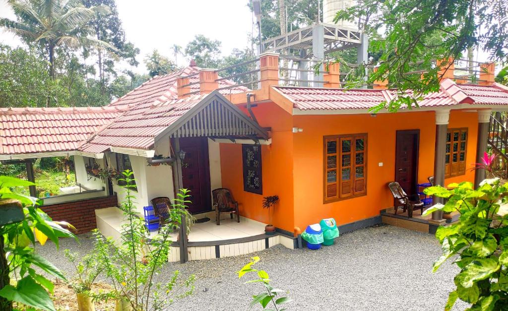Sulthan Bathery House | Golden Peak Estate Homestay