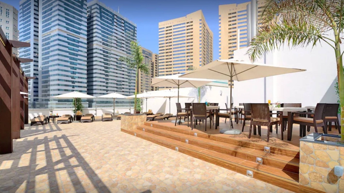 Al Nahda Hotel | Golden Sands Hotel & Residences