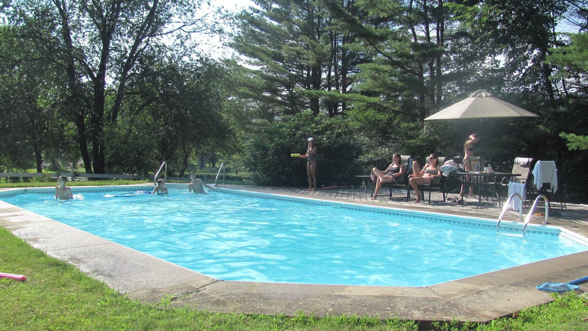 Proctorsville Bed & Breakfast | Golden Stage Inn B&B